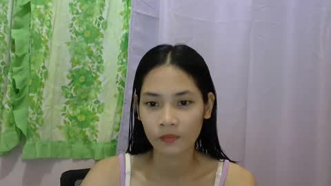Snapshot of sweetsexygirl20 chatting on 12/20/24, 04:09 Mia online show from 12/20/24, 04:09