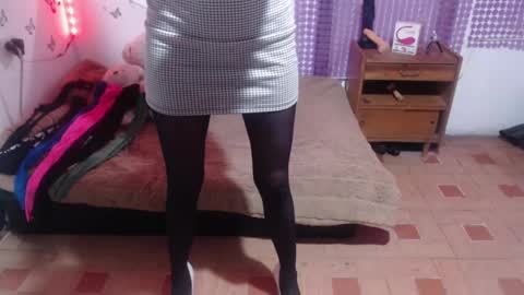 MEGHAN LOPEZ      online show from 12/24/24, 12:22