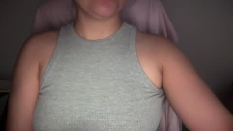 Snapshot of sweetssmashed chatting on 06/22/26, 07:44 sweetssmashed online show from 06/22/26, 07:44