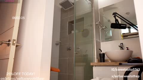 Sofia  online show from 02/06/25, 06:35