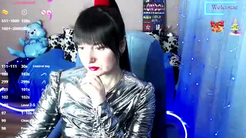 Snapshot of sweetsunnymila chatting on 12/20/24, 03:00 HelloI amShy Charming Mila-Nice to meet you and Welcome I am not a nude model  Sometimes a smile is all that we need online show from 12/20/24, 03:00