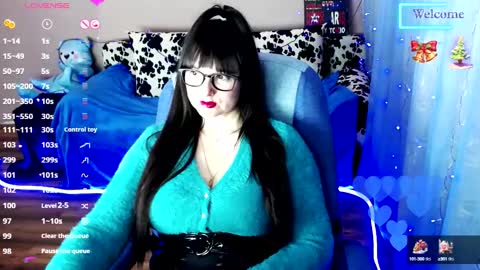 Snapshot of sweetsunnymila chatting on 01/15/25, 01:31 HelloI amShy Charming Mila-Nice to meet you and Welcome I am not a nude model  Sometimes a smile is all that we need online show from 01/15/25, 01:31