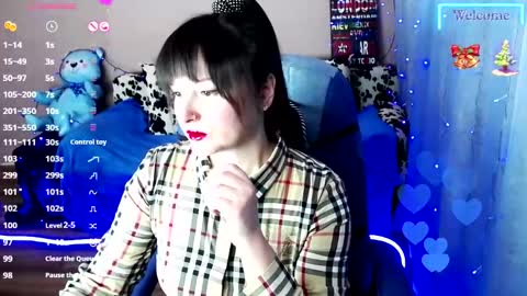 Snapshot of sweetsunnymila chatting on 01/23/25, 11:04 HelloI amShy Charming Mila-Nice to meet you and Welcome I am not a nude model  Sometimes a smile is all that we need online show from 01/23/25, 11:04