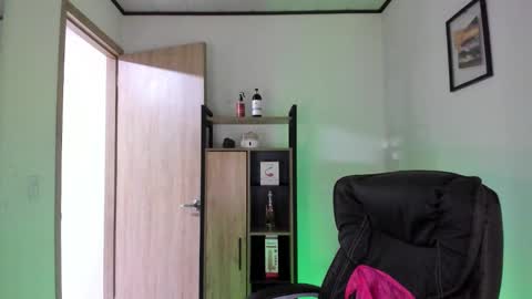 sweett_lust online show from 02/17/26, 04:42