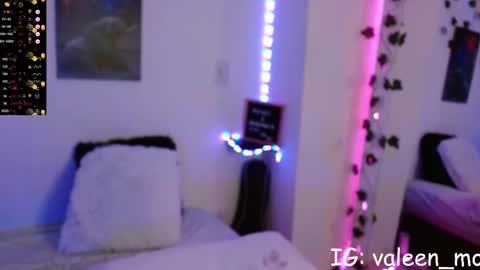 IG  valeen mo Vale   My schedule  Monday to Friday900 am - 300 pm  online show from 01/14/26, 12:33