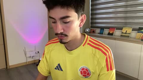 Andy  online show from 11/25/25, 06:19