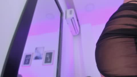 Tammy online show from 01/17/25, 04:47