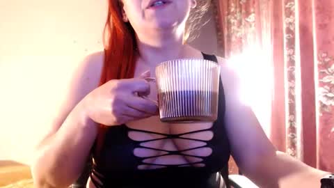 Snapshot of sweettanne chatting on 05/30/26, 03:47 SweettAnne online show from 05/30/26, 03:47