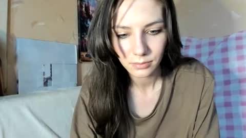Snapshot of sweettemptation007 chatting on 06/08/26, 02:50 Ela online show from 06/08/26, 02:50