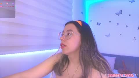Snapshot of sweettvera_ chatting on 07/17/26, 12:56 Veronica Independent Model online show from 07/17/26, 12:56