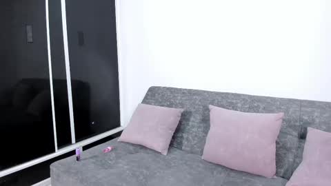 Snapshot of sweettyalondra chatting on 10/05/25, 04:33 ALONDRA online show from 10/05/25, 04:33