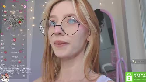 Elis  a little vacation Ill be here Saturday my schedules in bio online show from 01/15/25, 12:04