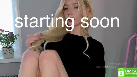 Elis  a little vacation Ill be here Saturday my schedules in bio online show from 11/15/25, 08:22