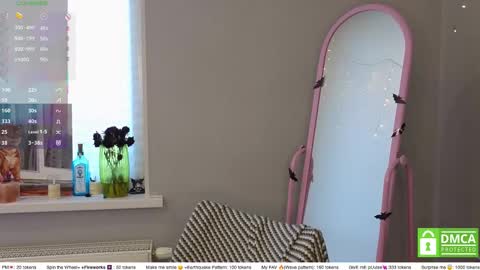 Elis  a little vacation Ill be here Saturday my schedules in bio online show from 02/25/26, 06:56