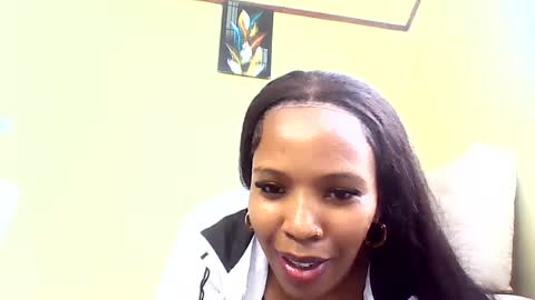 Vee online show from 06/13/26, 12:14