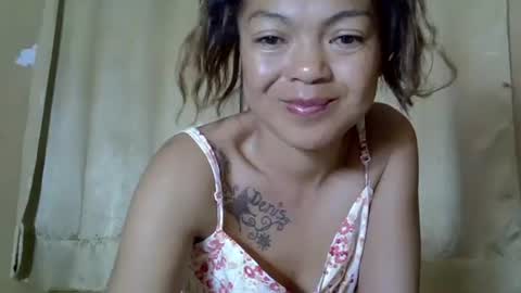 Snapshot of sweety_angel_7 chatting on 02/28/25, 07:03 Sarah online show from 02/28/25, 07:03