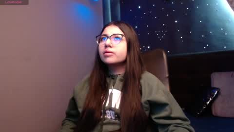 Ashley 3 online show from 02/20/25, 11:31