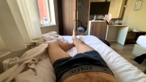 sweety_boy21 online show from 01/09/25, 11:58