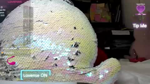 Mia online show from 03/28/26, 10:09