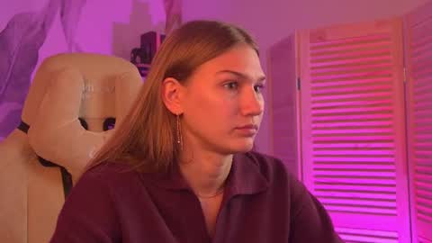 Emily online show from 07/19/26, 08:07