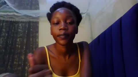 Snapshot of sweety_melanin chatting on 05/06/26, 12:19 Vickky online show from 05/06/26, 12:19