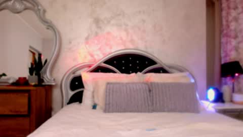 Sasha online show from 04/14/26, 05:19