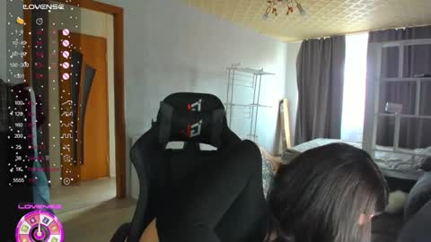 Aiza online show from 03/25/26, 07:25