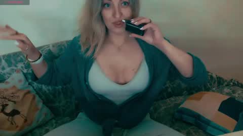 Liza online show from 04/24/26, 02:47