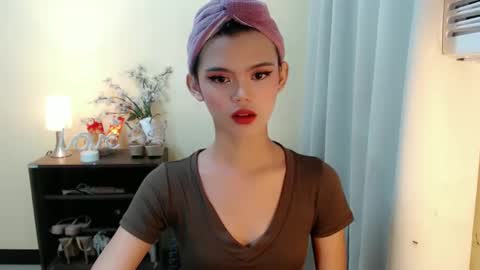 Megan online show from 02/12/25, 03:29