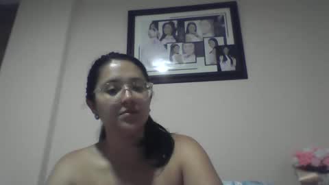 Snapshot of sweetyypeach chatting on 02/11/25, 06:30 sweetyypeach online show from 02/11/25, 06:30