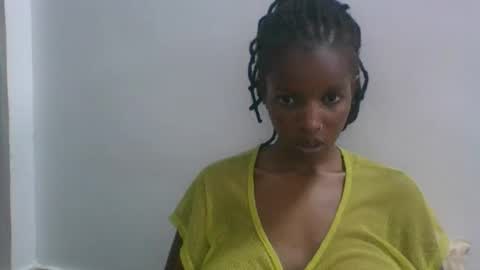 sweetz_candice online show from 09/28/25, 11:48