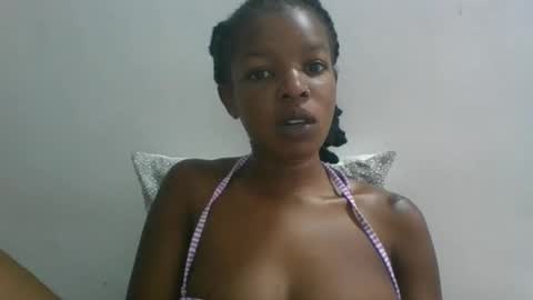 sweetz_candice online show from 10/15/25, 09:31