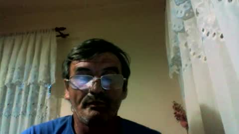 Snapshot of swergiu333 chatting on 06/06/26, 06:23 Raymond online show from 06/06/26, 06:23