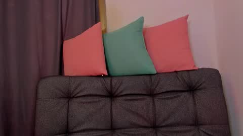 Snapshot of swet_lovee_ chatting on 10/30/25, 02:07 Your dream online show from 10/30/25, 02:07