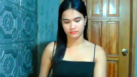 Rhea online show from 06/18/26, 09:14