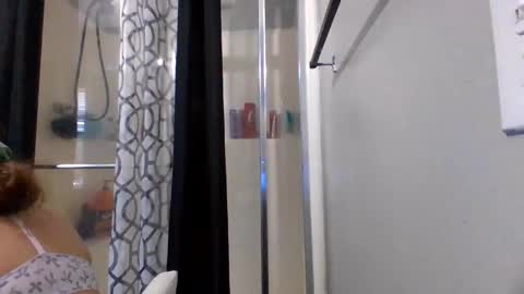 Snapshot of swgacpl chatting on 12/13/25, 08:04 Brooklyn D online show from 12/13/25, 08:04