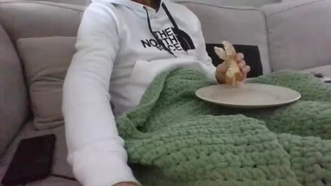 Snapshot of swimfit49 chatting on 11/22/25, 12:04 swimfit49 online show from 11/22/25, 12:04