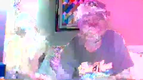 Snapshot of swingcurious chatting on 11/15/25, 06:55 swingcurious online show from 11/15/25, 06:55