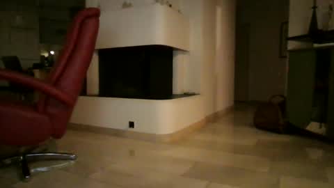 Snapshot of swisscouple73 chatting on 01/04/25, 02:35 Swiss Couple online show from 01/04/25, 02:35