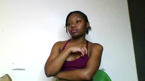 Snapshot of swit_candy chatting on 06/22/26, 03:36 Candy online show from 06/22/26, 03:36