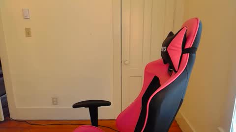 ashley blayde online show from 04/12/26, 09:42