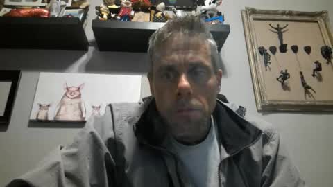 Snapshot of swontguy2025 chatting on 02/15/25, 04:58 swontguy2025 online show from 02/15/25, 04:58