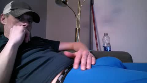 Snapshot of swontguy2025 chatting on 02/23/25, 04:17 swontguy2025 online show from 02/23/25, 04:17