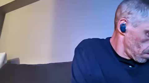 Snapshot of swontguy2025 chatting on 10/10/25, 05:39 swontguy2025 online show from 10/10/25, 05:39