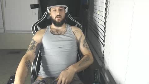 Snapshot of swoozy_ chatting on 11/08/25, 01:39 swoozy_ online show from 11/08/25, 01:39