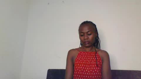 Snapshot of swtebony1 chatting on 06/29/26, 10:21 ALICIA online show from 06/29/26, 10:21