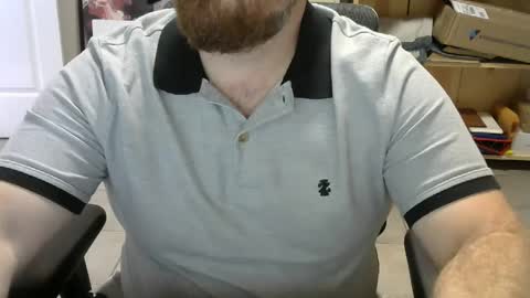 Snapshot of sxydadbod chatting on 10/03/25, 10:18 sxydadbod online show from 10/03/25, 10:18