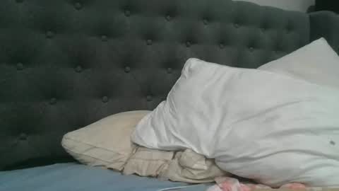 Snapshot of sxylegsturnmeon chatting on 02/08/26, 01:42 sxylegsturnmeon online show from 02/08/26, 01:42