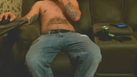 Snapshot of sydetrak4469 chatting on 03/11/25, 06:52 Syde online show from 03/11/25, 06:52
