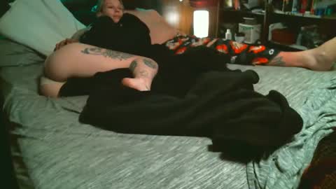 Snapshot of sydetrak4469 chatting on 01/16/26, 12:20 Syde online show from 01/16/26, 12:20